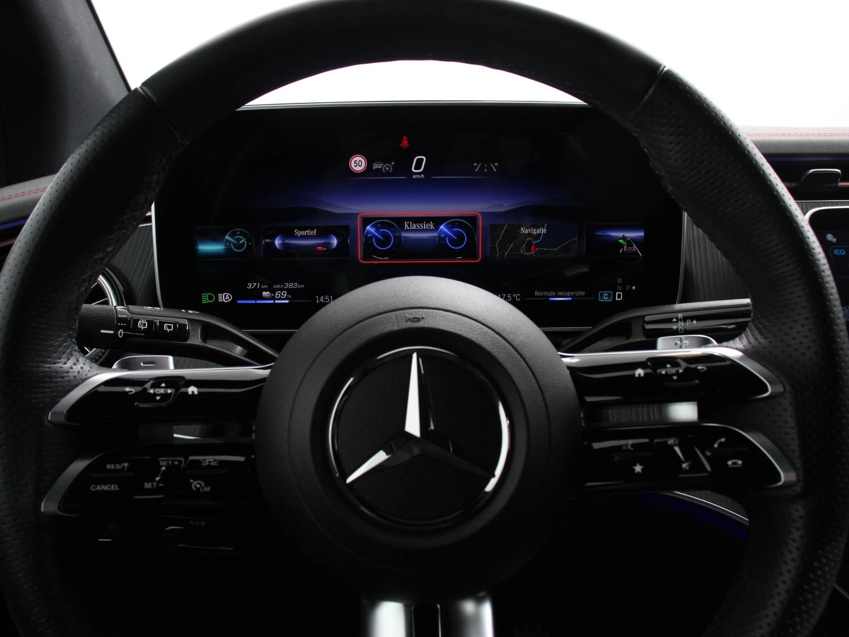 Hoofdafbeelding Mercedes-Benz EQE