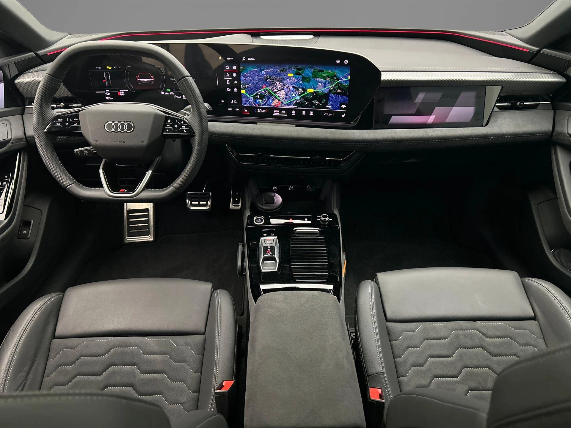 Hoofdafbeelding Audi A6 Avant e-tron