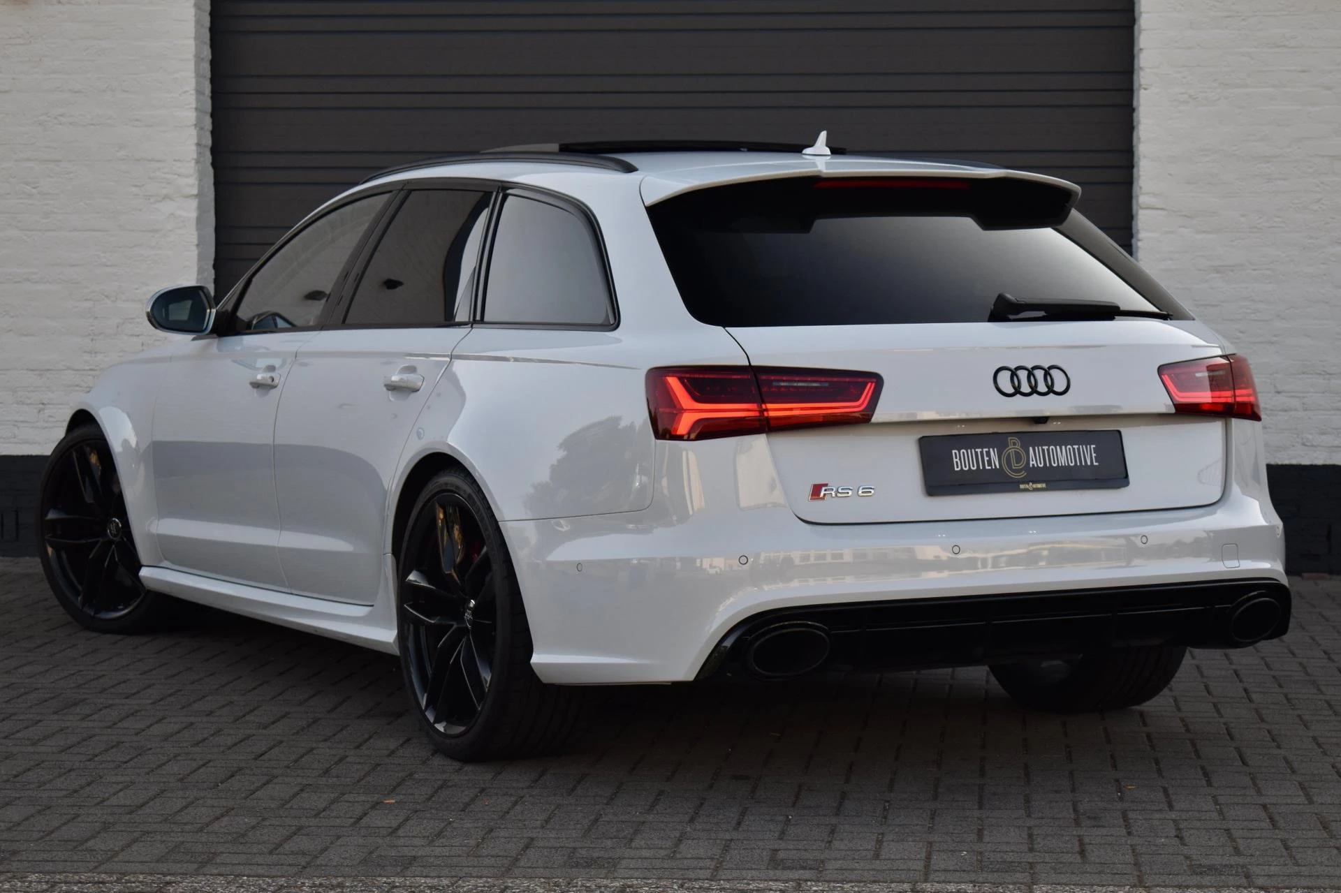 Hoofdafbeelding Audi RS6