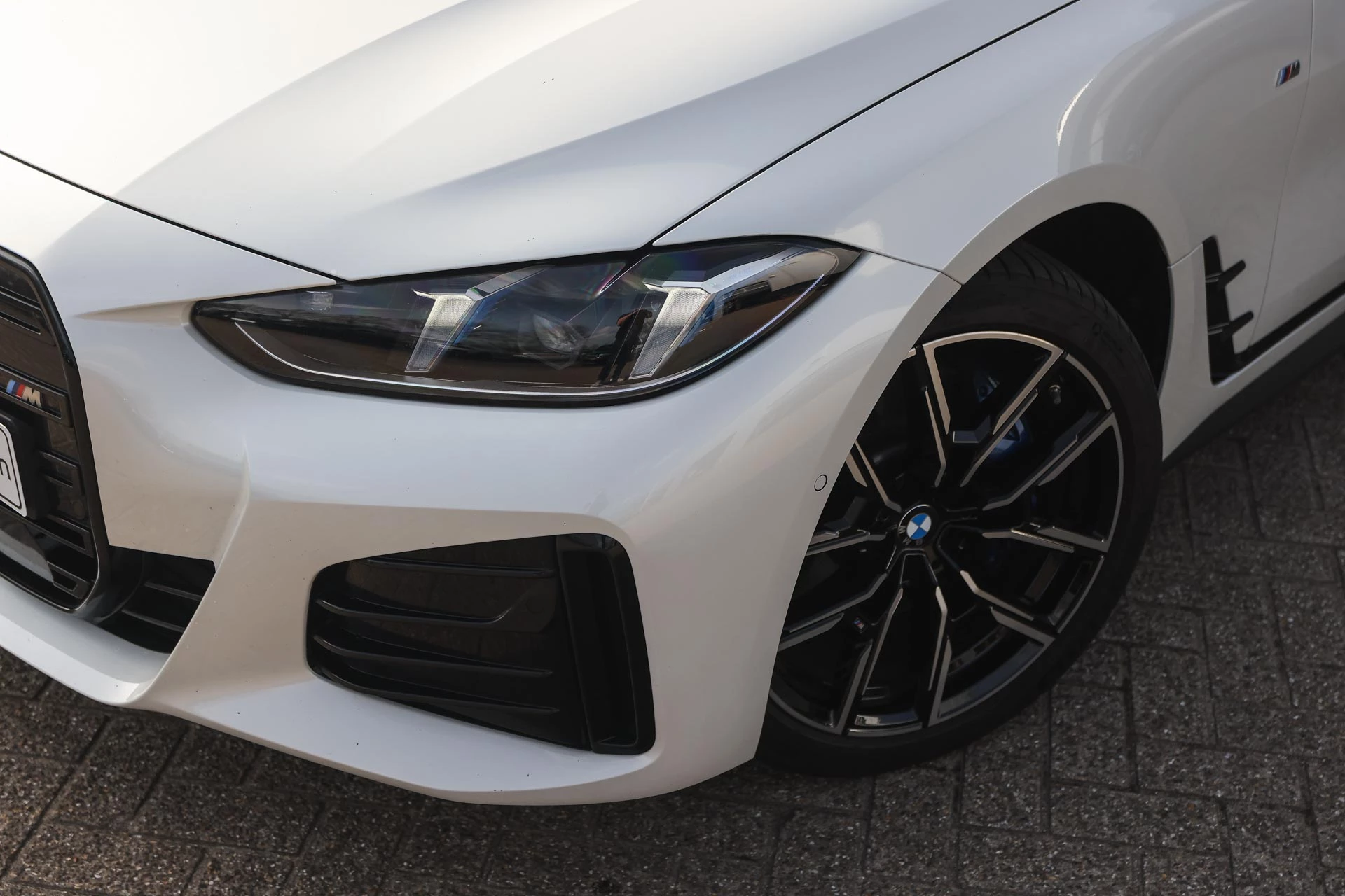 Hoofdafbeelding BMW i4