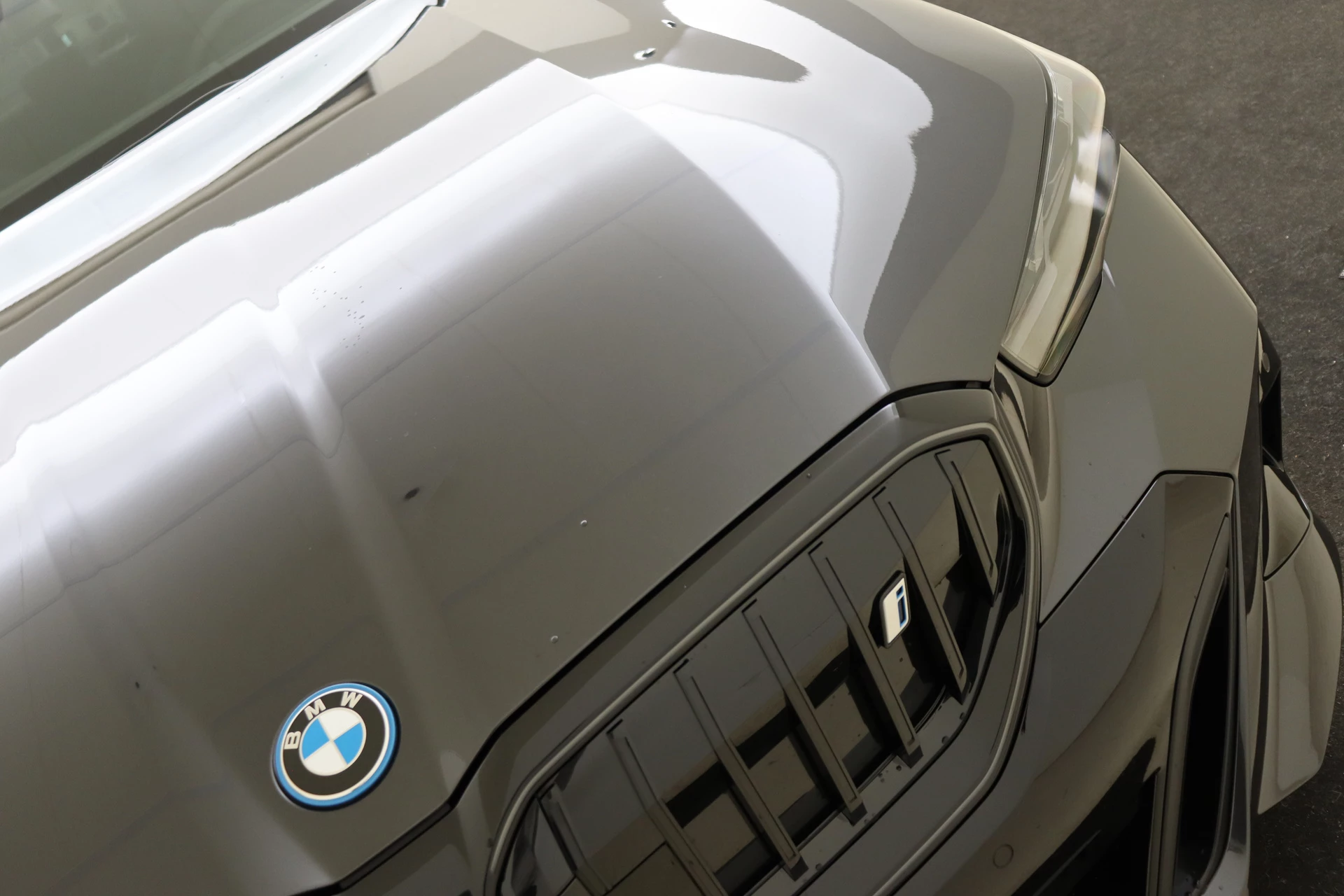 Hoofdafbeelding BMW i5