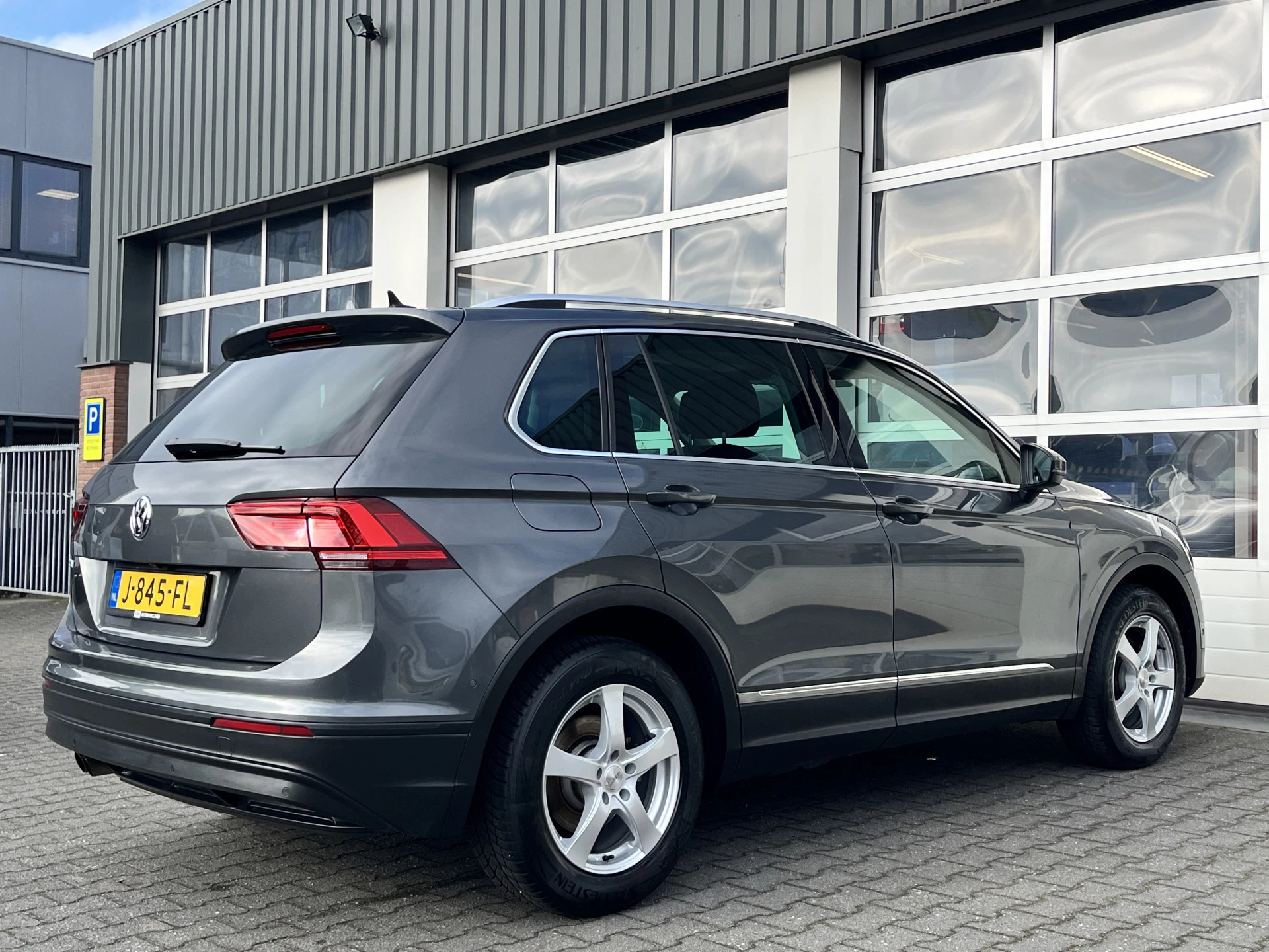 Hoofdafbeelding Volkswagen Tiguan
