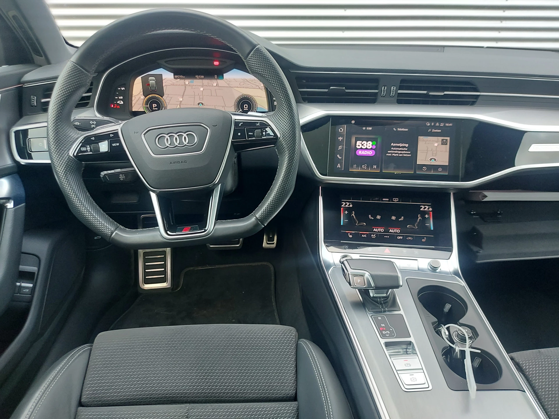 Hoofdafbeelding Audi A6