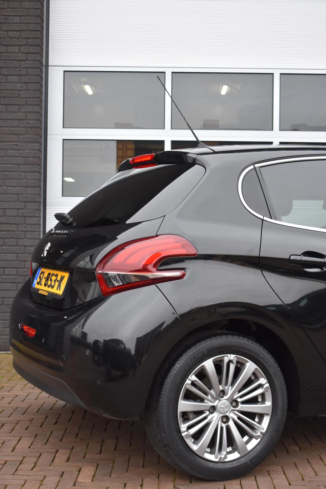 Hoofdafbeelding Peugeot 208