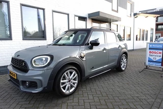 Hoofdafbeelding MINI Countryman MINI Countryman 2.0 CO.S E ALL4 CHIL Panorama Hybride AWD JCW