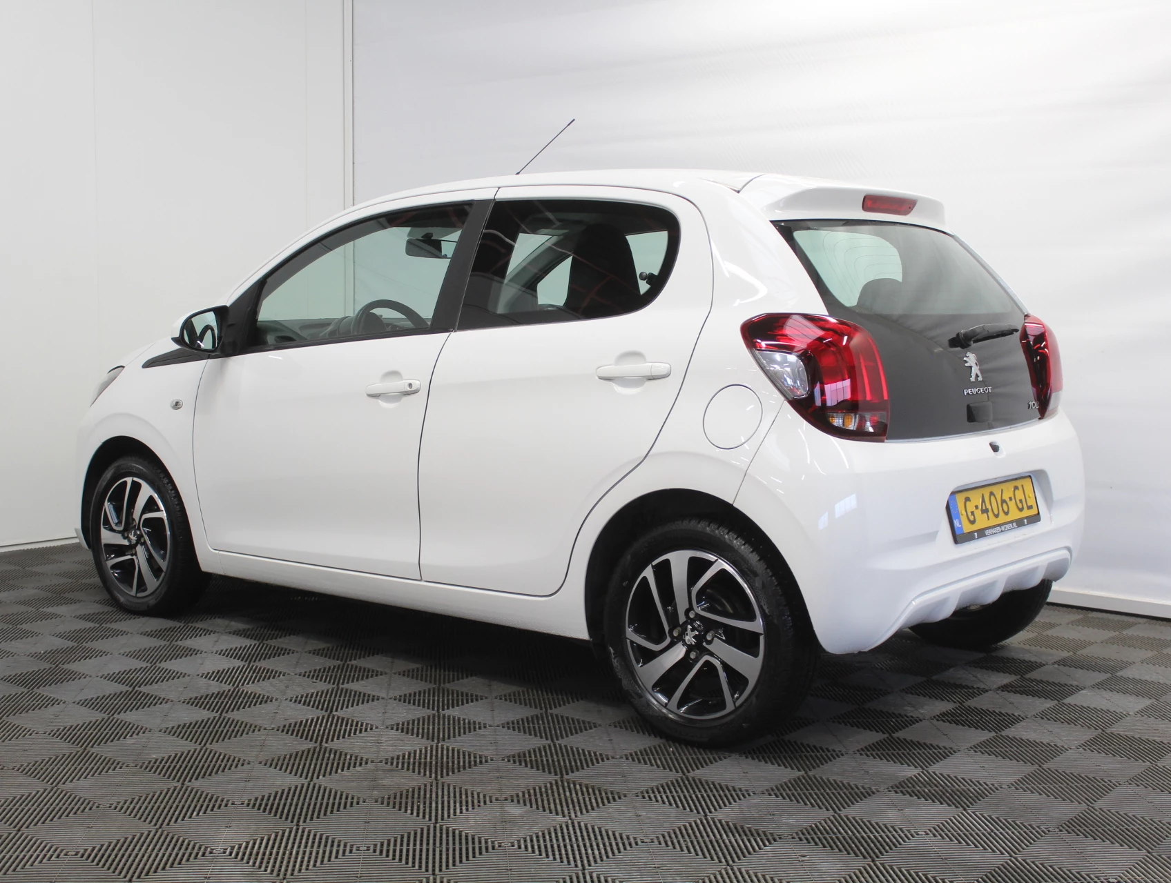 Hoofdafbeelding Peugeot 108