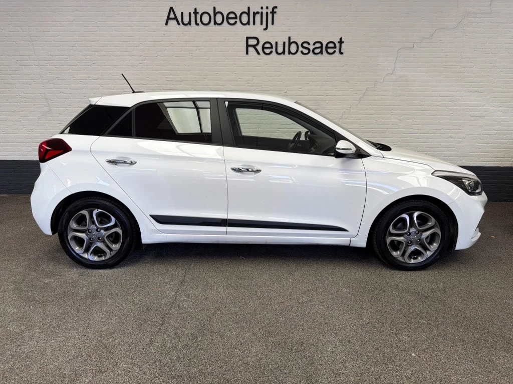 Hoofdafbeelding Hyundai i20