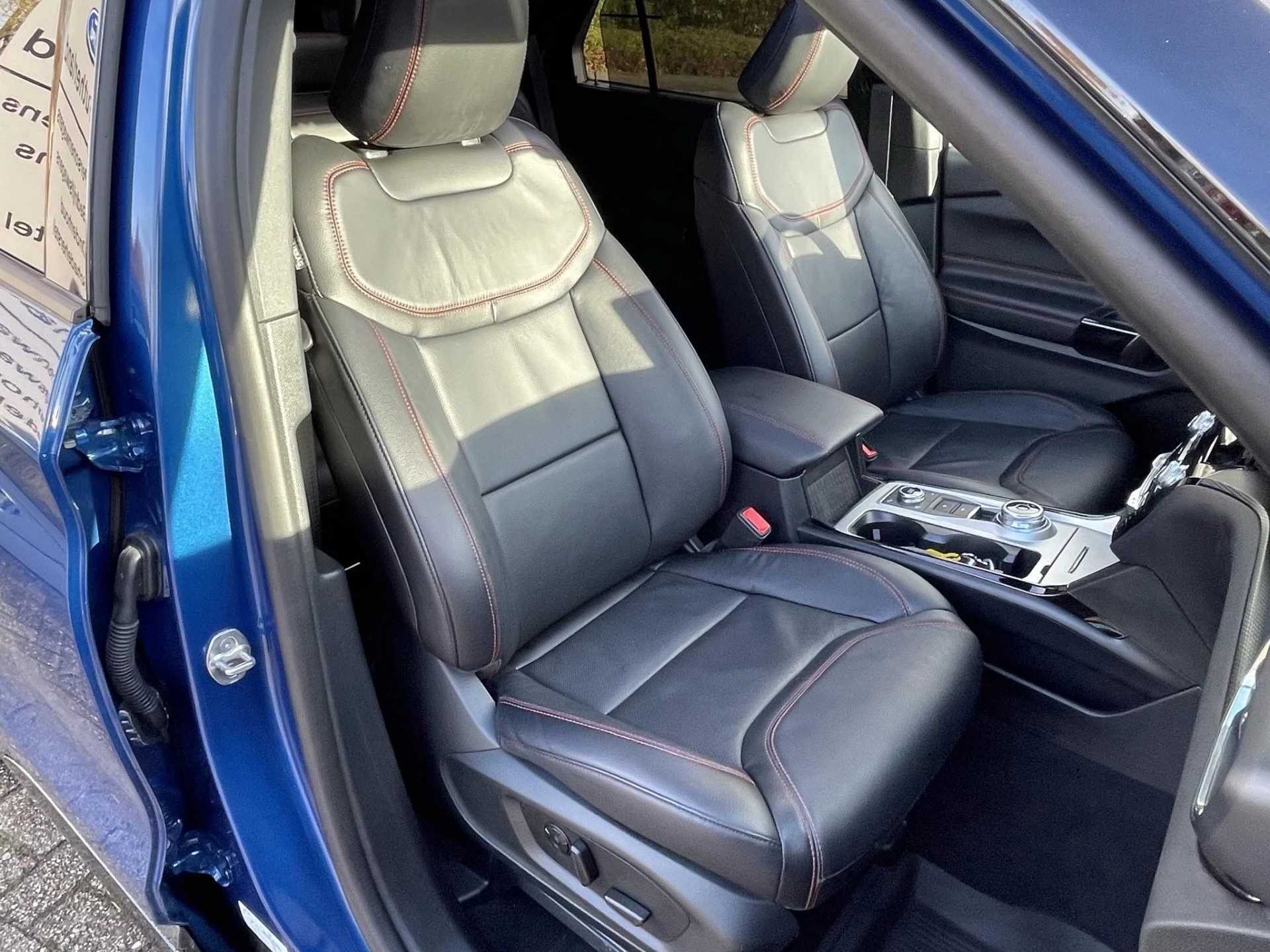 Hoofdafbeelding Ford Explorer