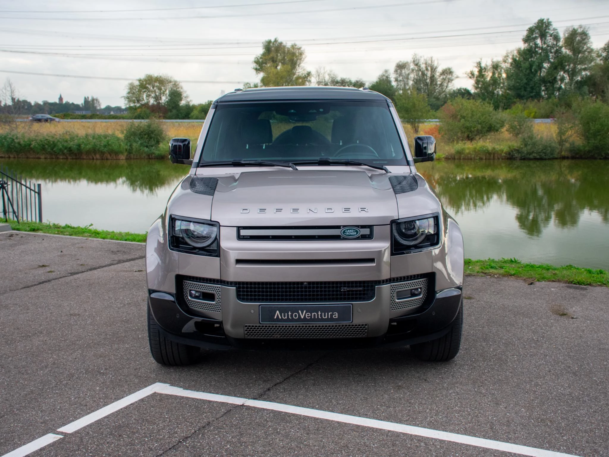 Hoofdafbeelding Land Rover Defender