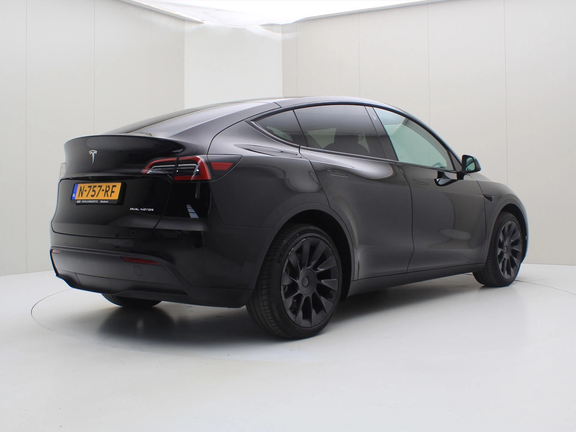 Hoofdafbeelding Tesla Model Y