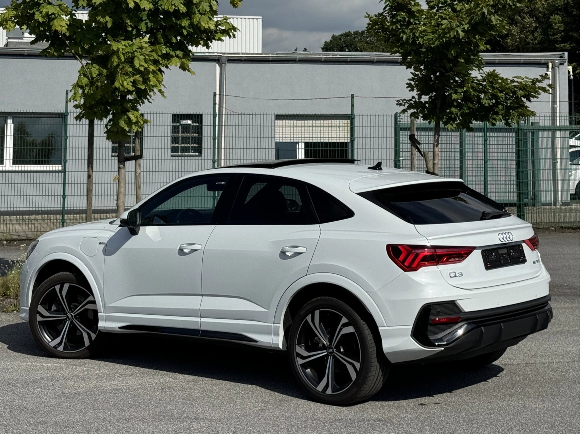 Hoofdafbeelding Audi Q3