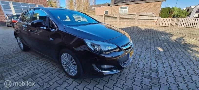 Hoofdafbeelding Opel Astra