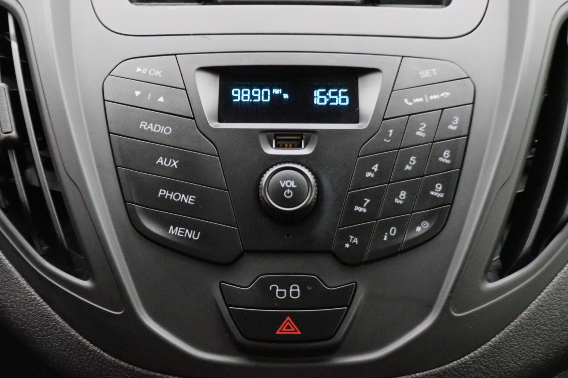 Hoofdafbeelding Ford Transit Courier