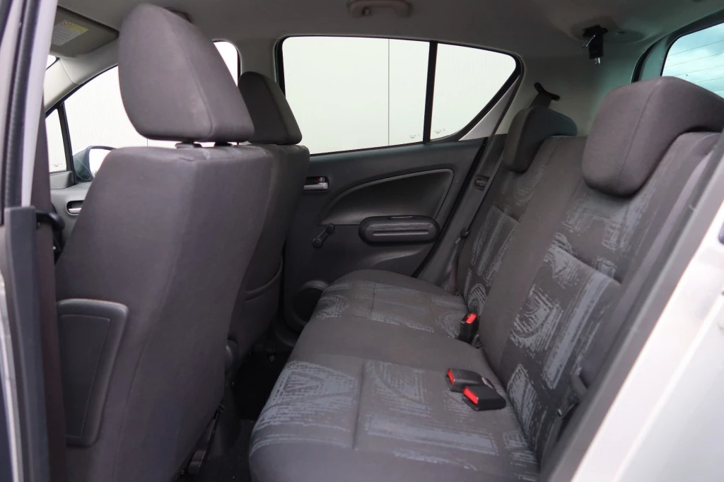 Hoofdafbeelding Opel Agila