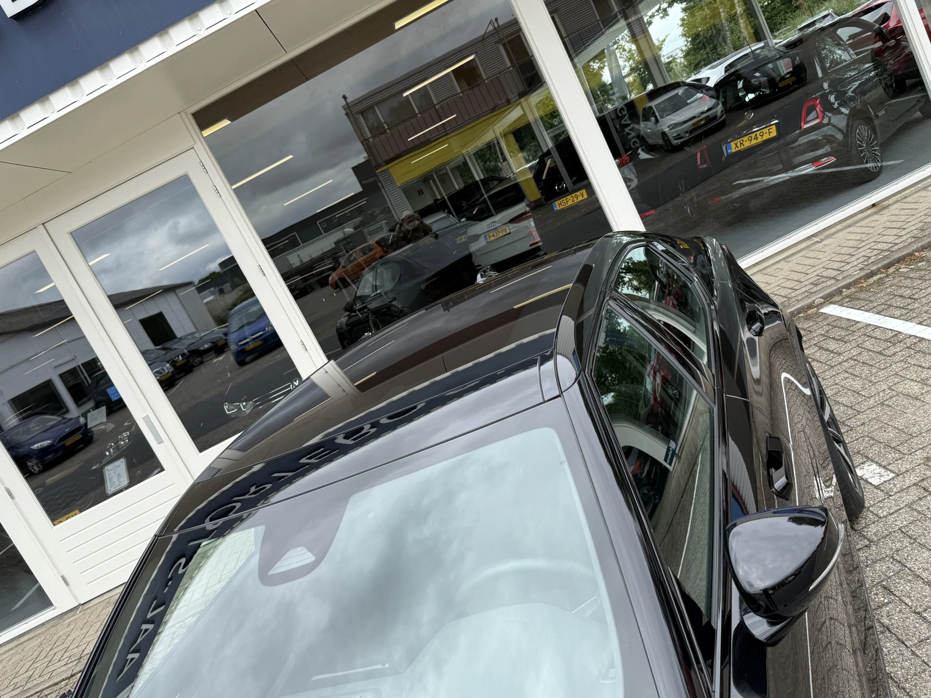 Hoofdafbeelding Polestar 2