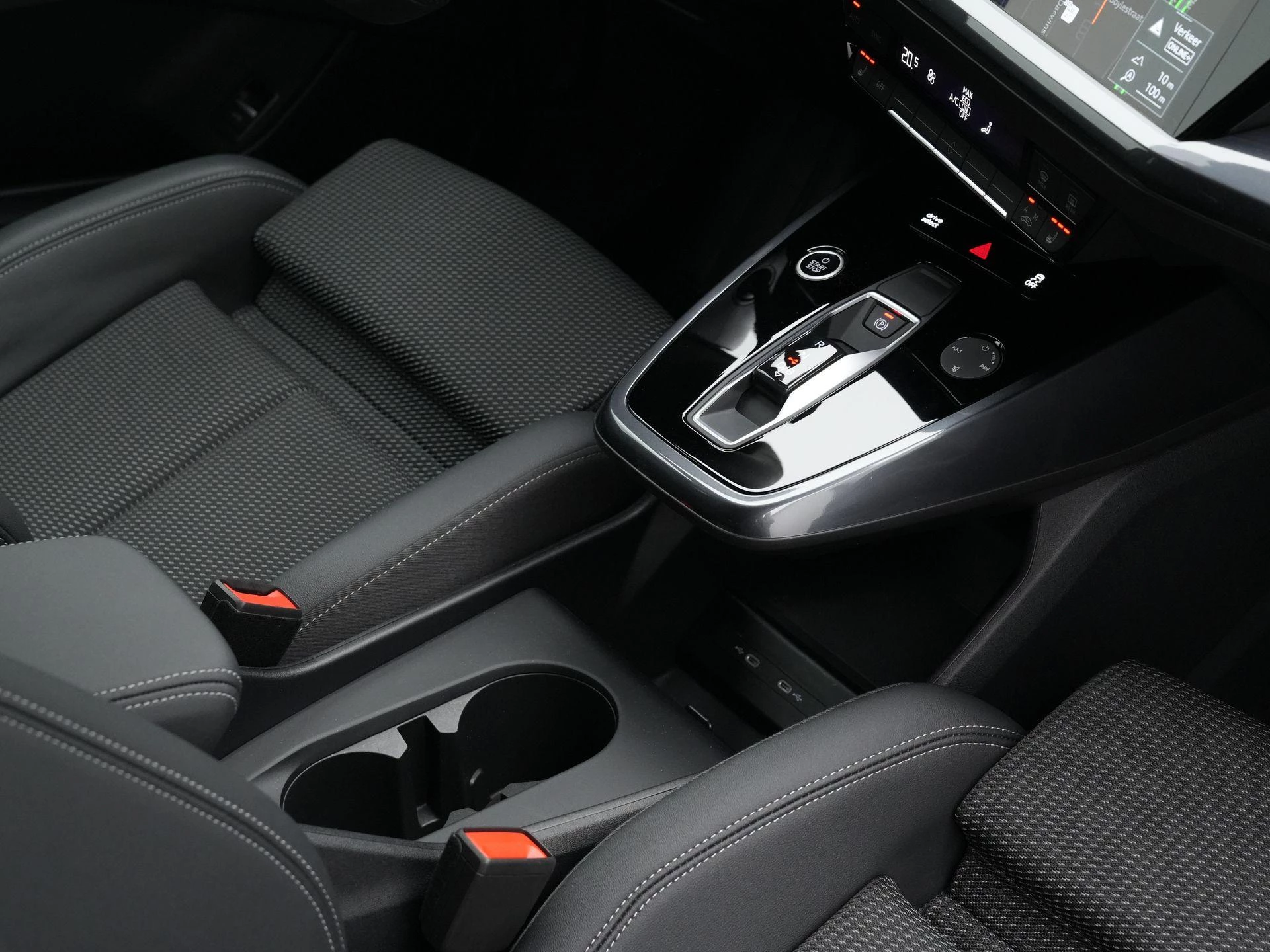 Hoofdafbeelding Audi Q4 e-tron