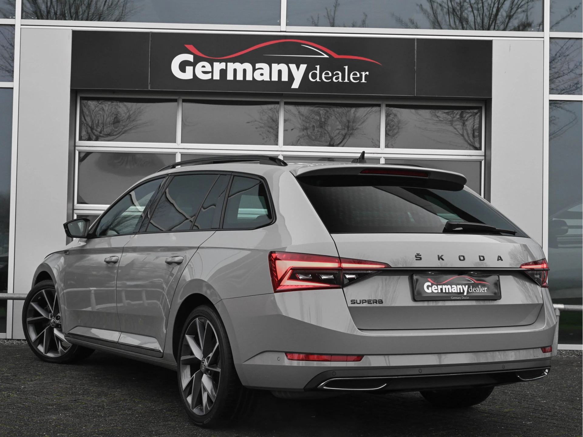 Hoofdafbeelding Škoda Superb