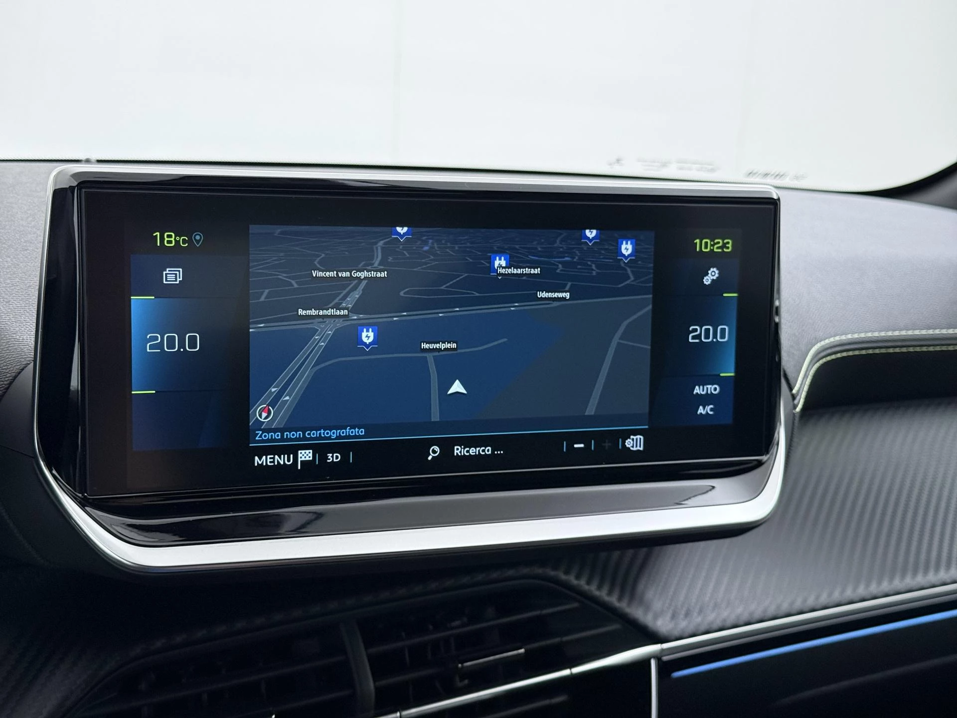 Hoofdafbeelding Peugeot e-208