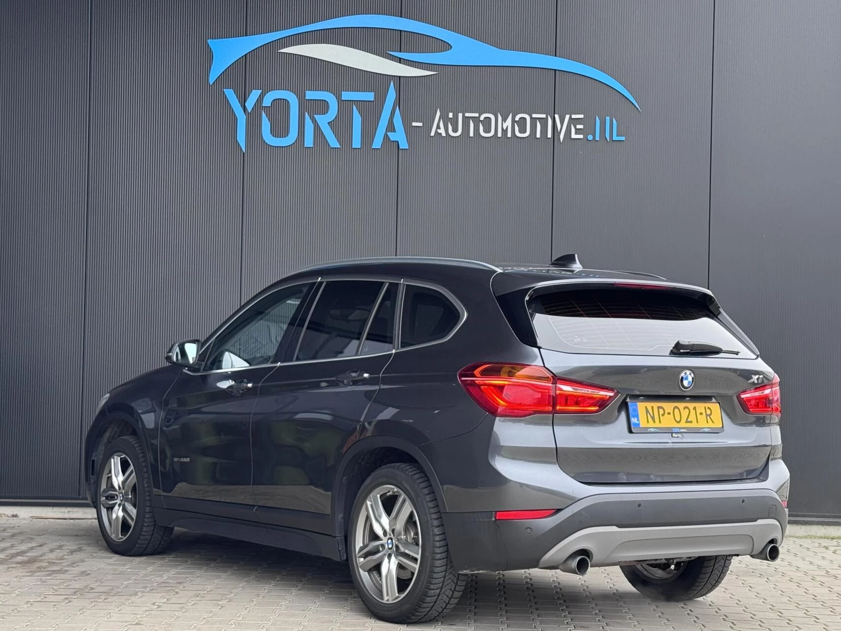 Hoofdafbeelding BMW X1