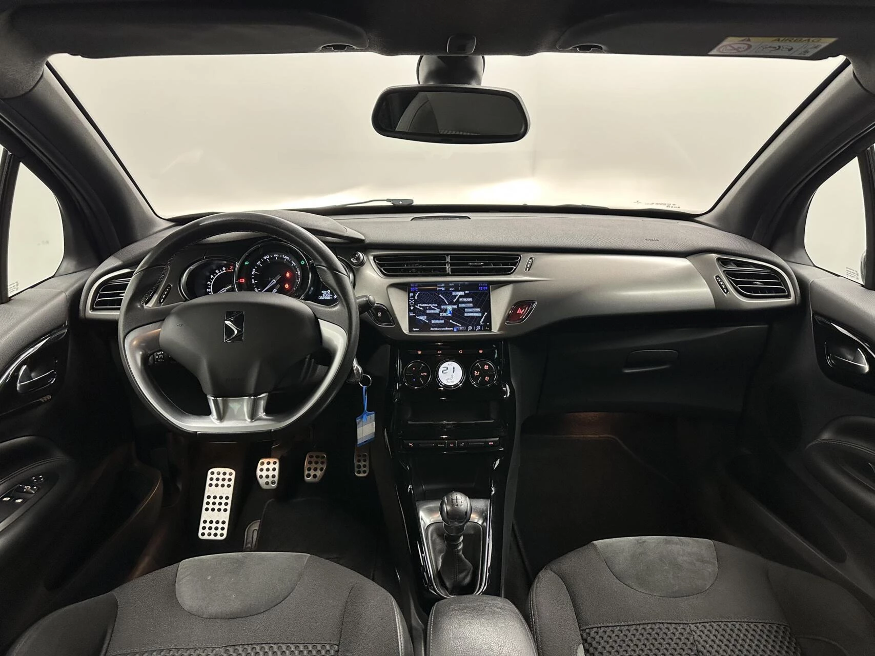 Hoofdafbeelding DS DS 3