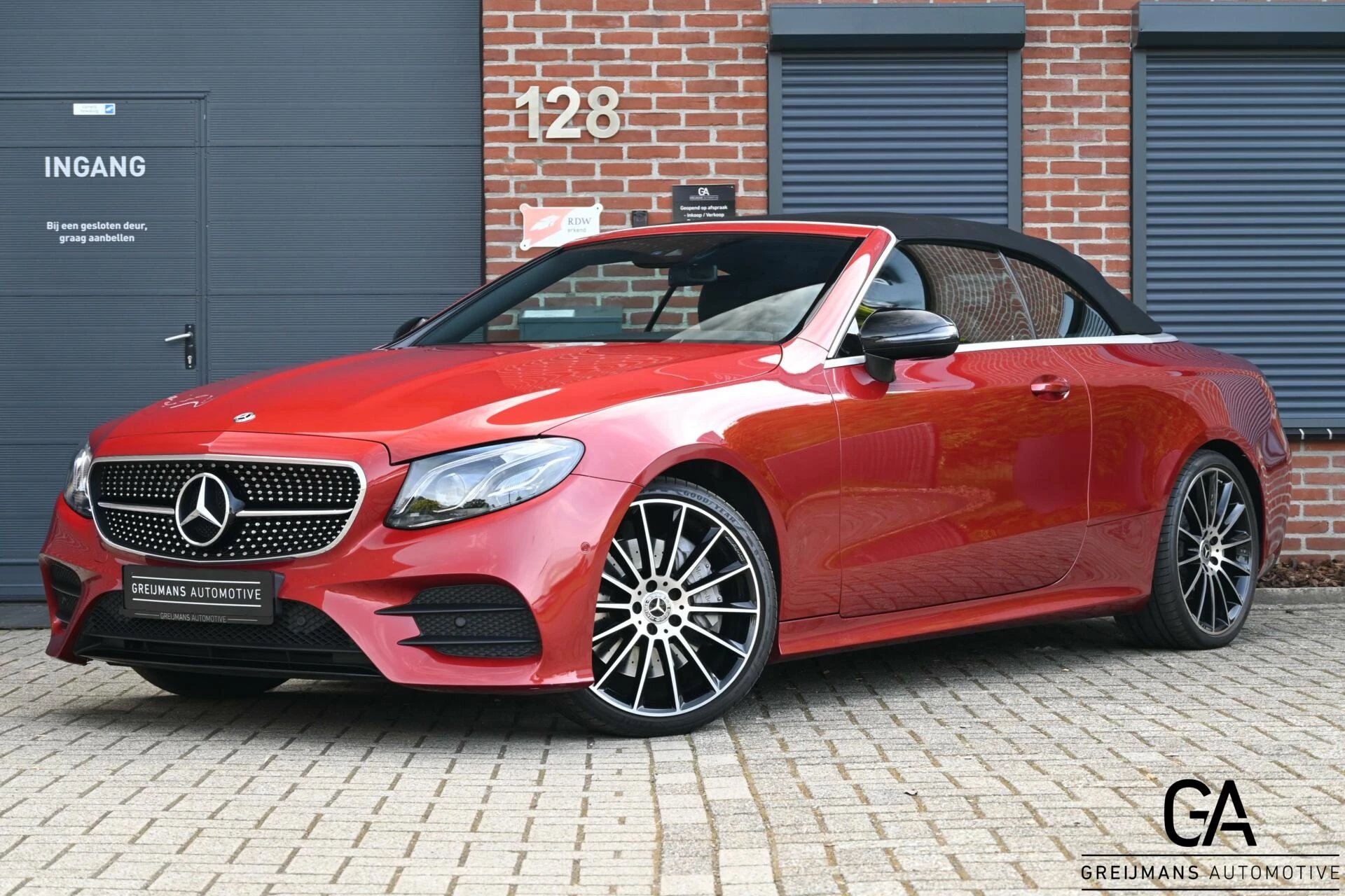 Hoofdafbeelding Mercedes-Benz E-Klasse