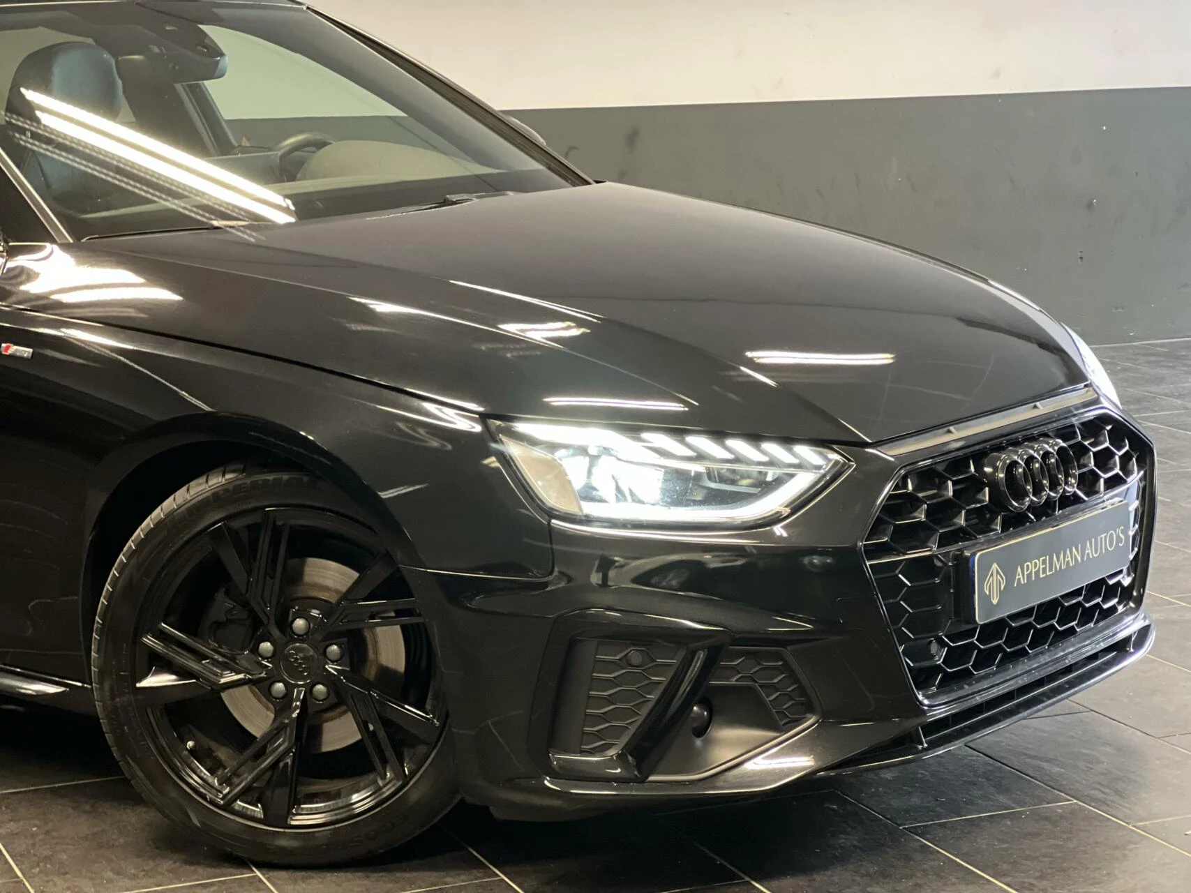 Hoofdafbeelding Audi A4