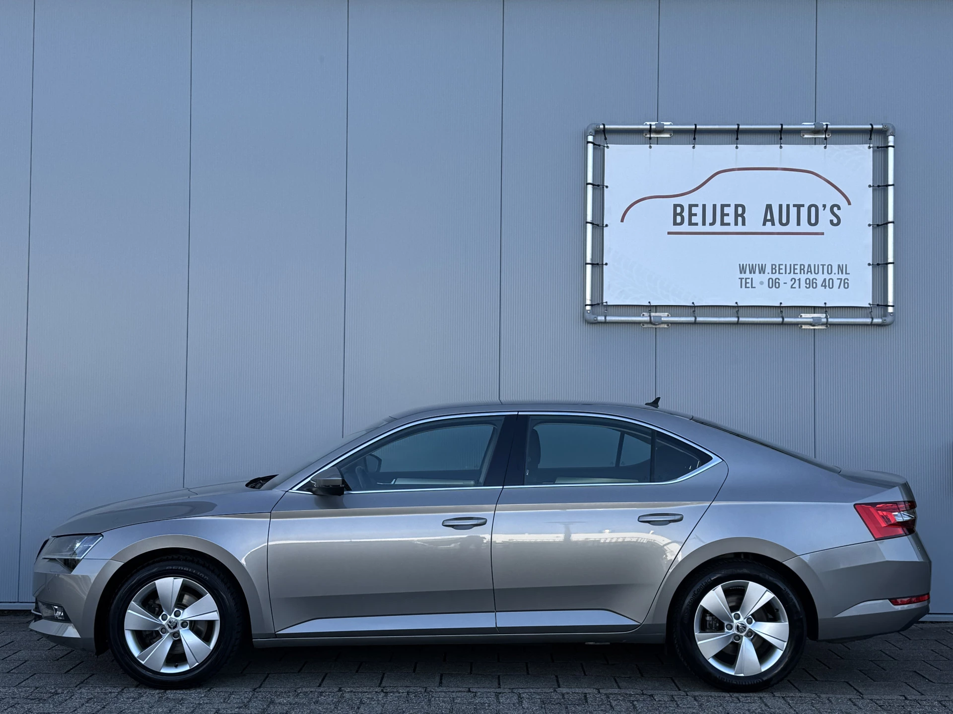 Hoofdafbeelding Škoda Superb