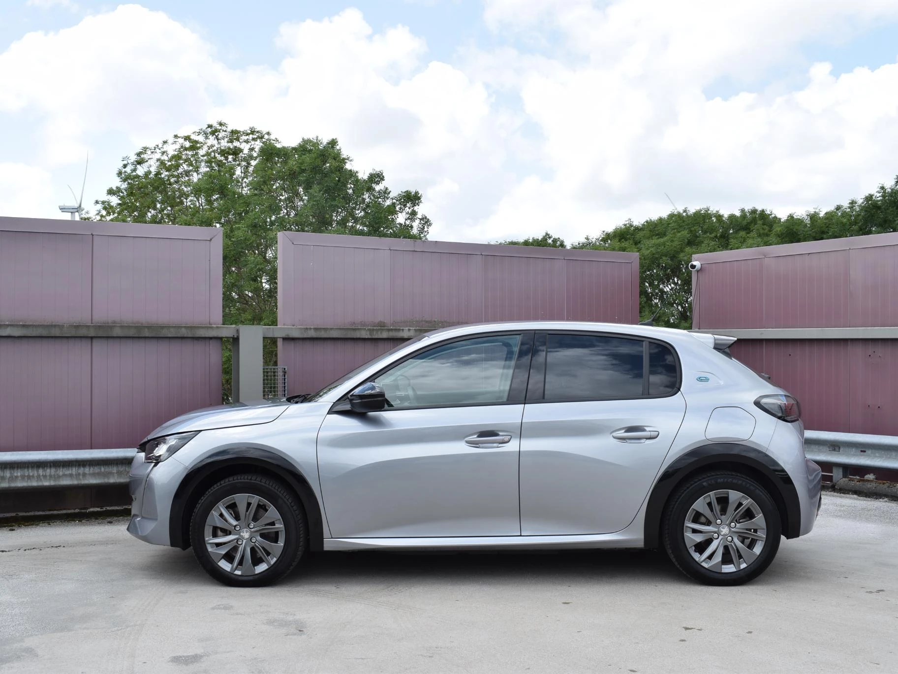 Hoofdafbeelding Peugeot e-208