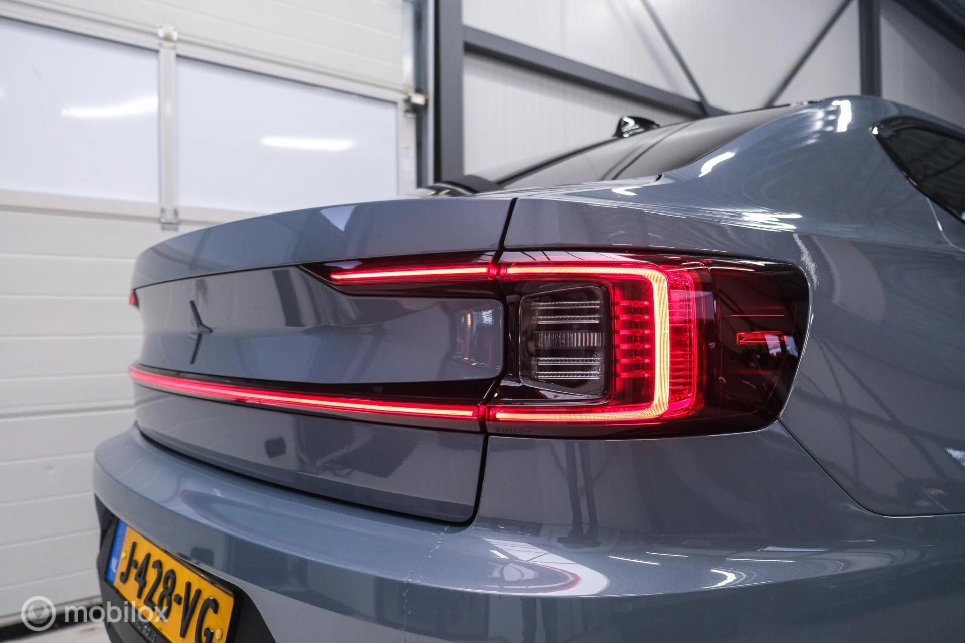 Hoofdafbeelding Polestar 2