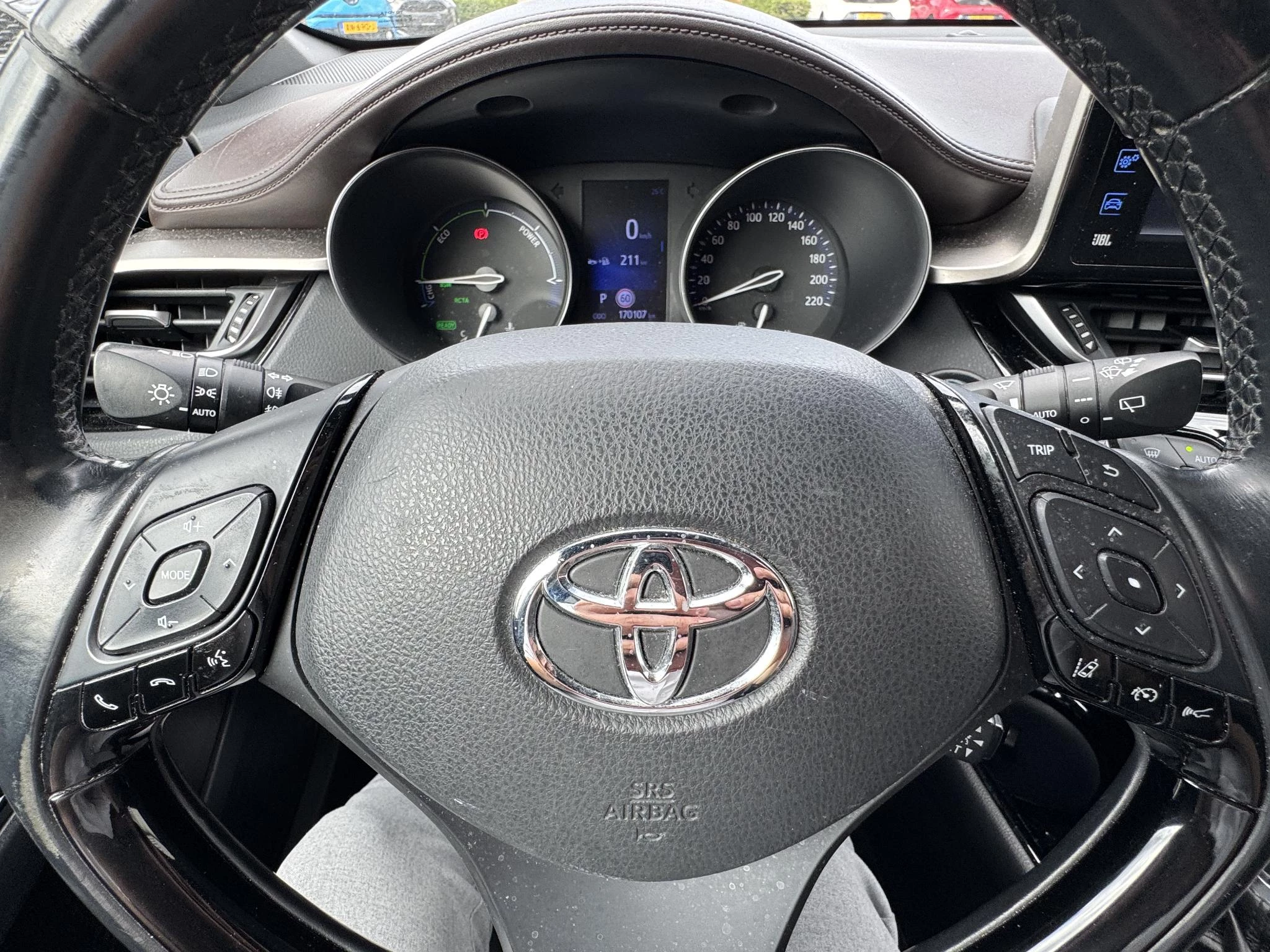 Hoofdafbeelding Toyota C-HR