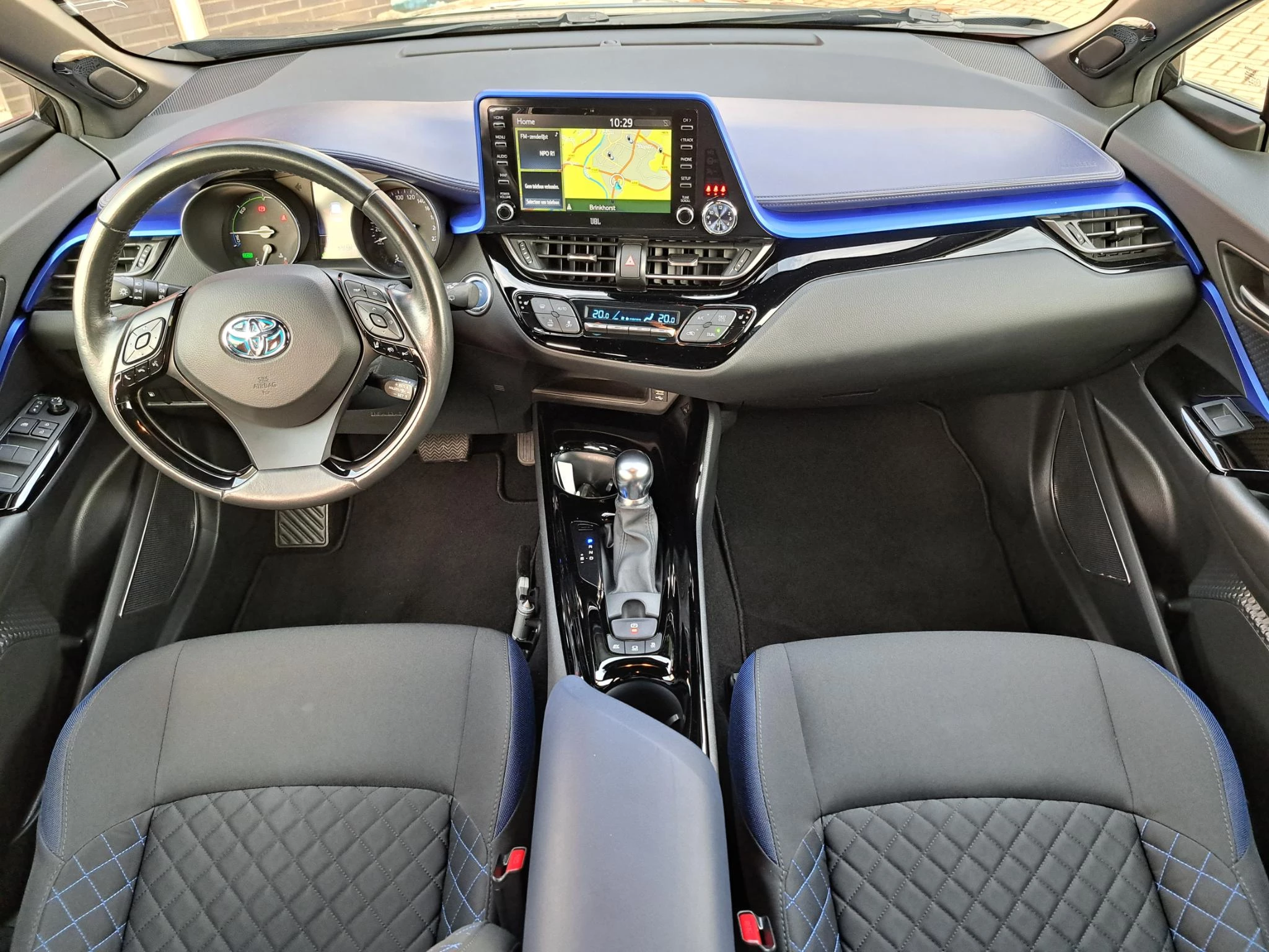 Hoofdafbeelding Toyota C-HR