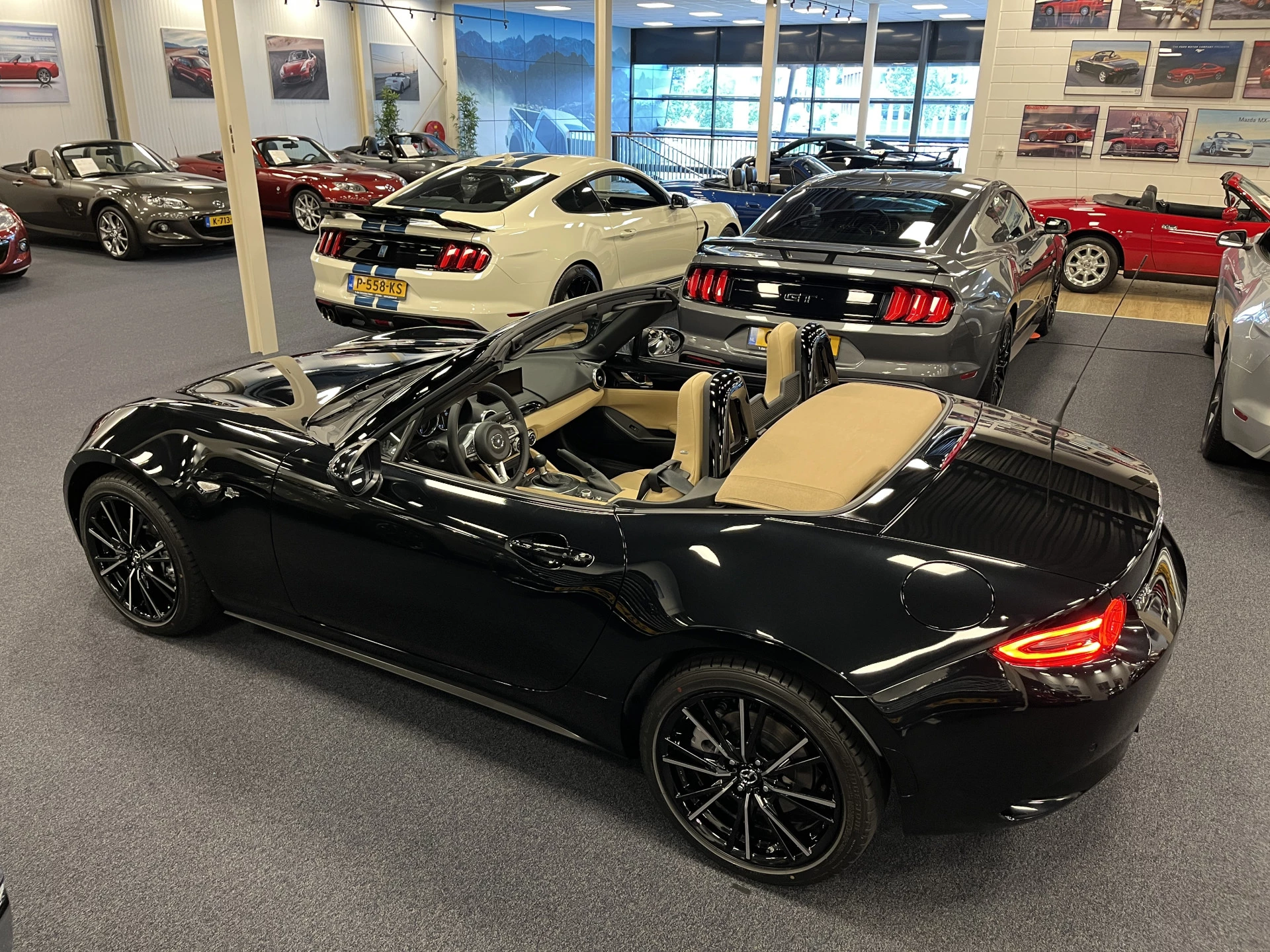 Hoofdafbeelding Mazda MX-5