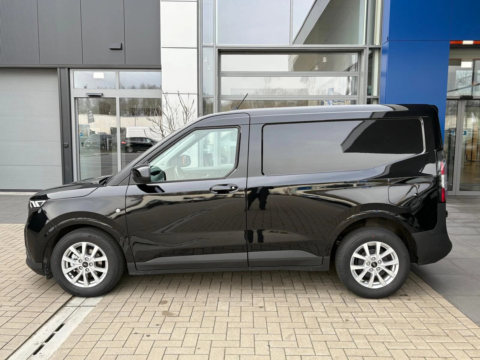 Hoofdafbeelding Ford Transit Courier