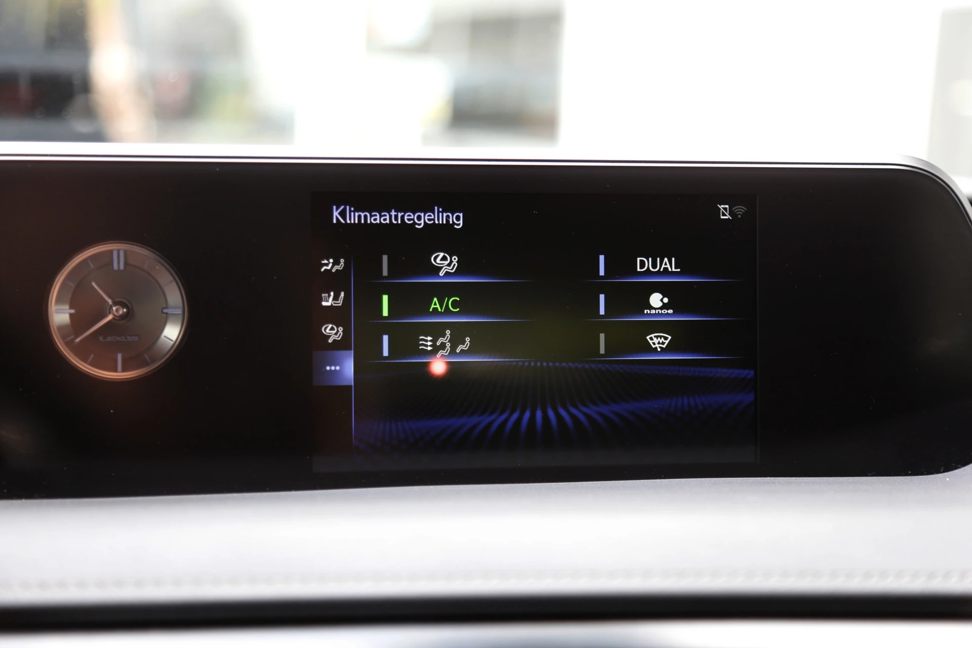 Hoofdafbeelding Lexus UX