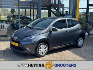 Hoofdafbeelding Toyota Aygo Toyota Aygo 1.0 VVT-i X-Fun - airco - 5drs - elek. ramen