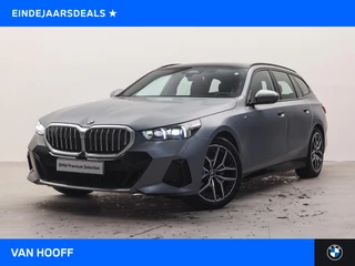 BMW 5 Serie Touring 520i High Executive M Sport Automaat / Panoramadak / Trekhaak / Comfort Access / Adaptieve LED / M Sport onderstel / Live Cockpit Professional
