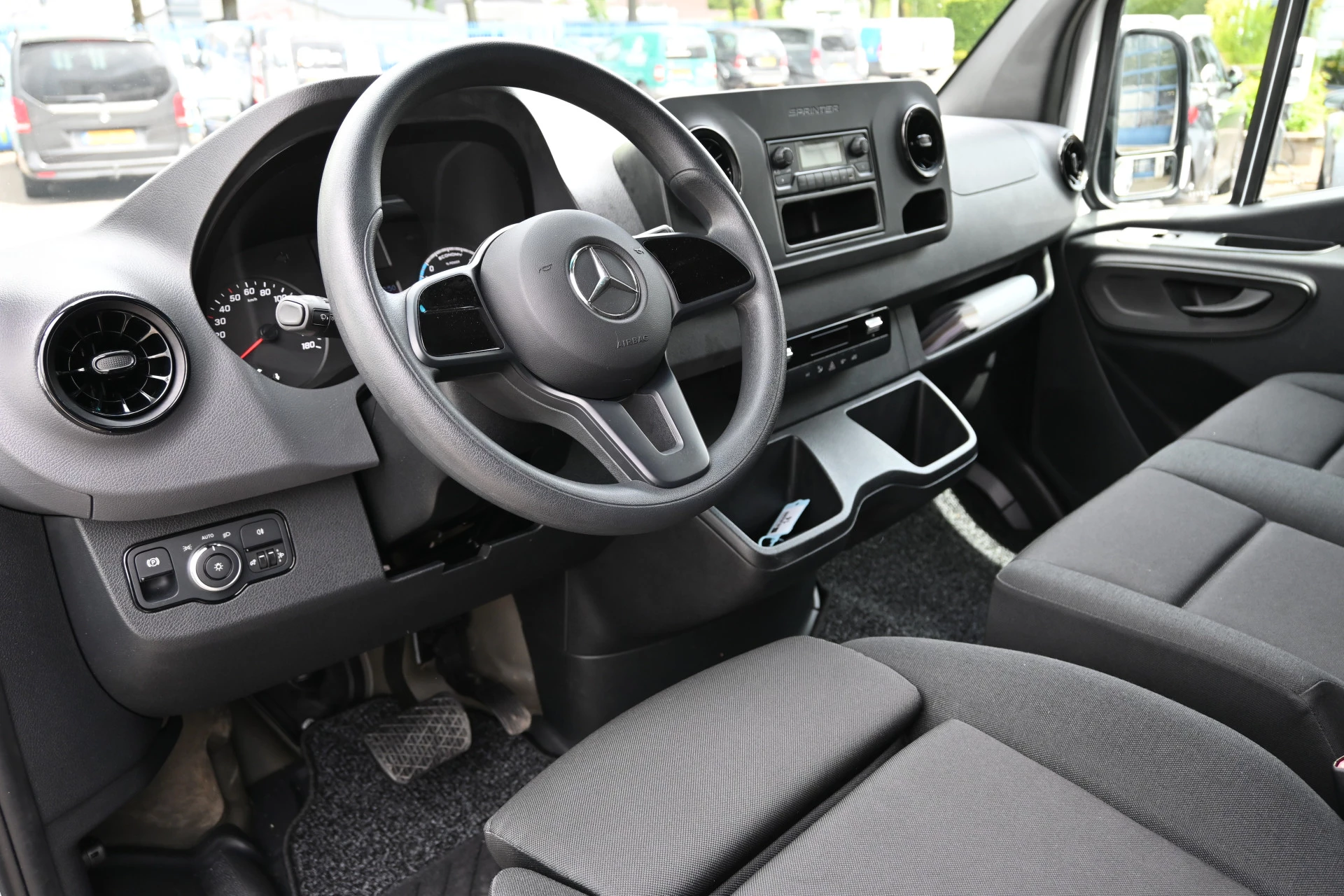 Hoofdafbeelding Mercedes-Benz eSprinter
