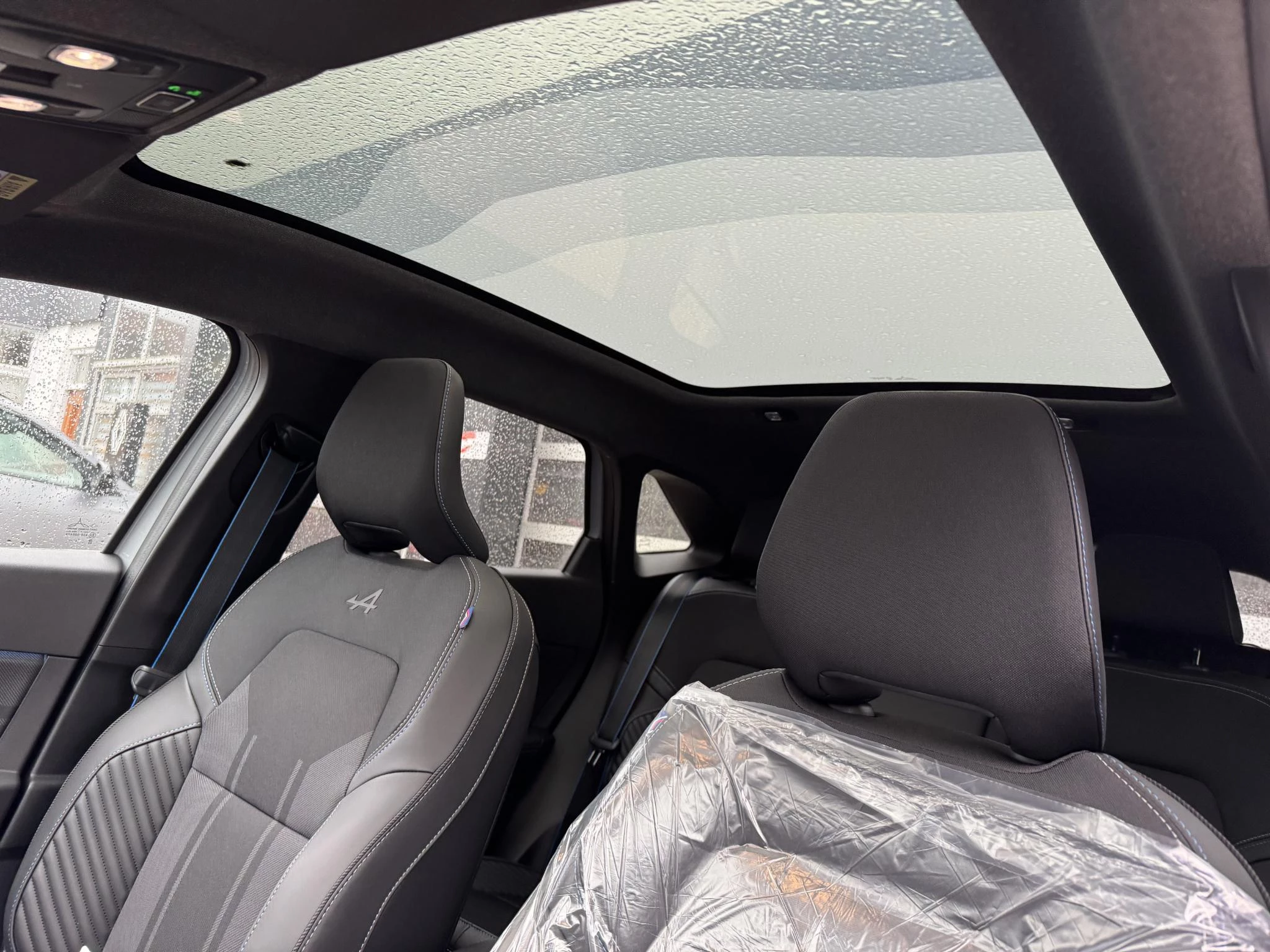 Hoofdafbeelding Renault Symbioz