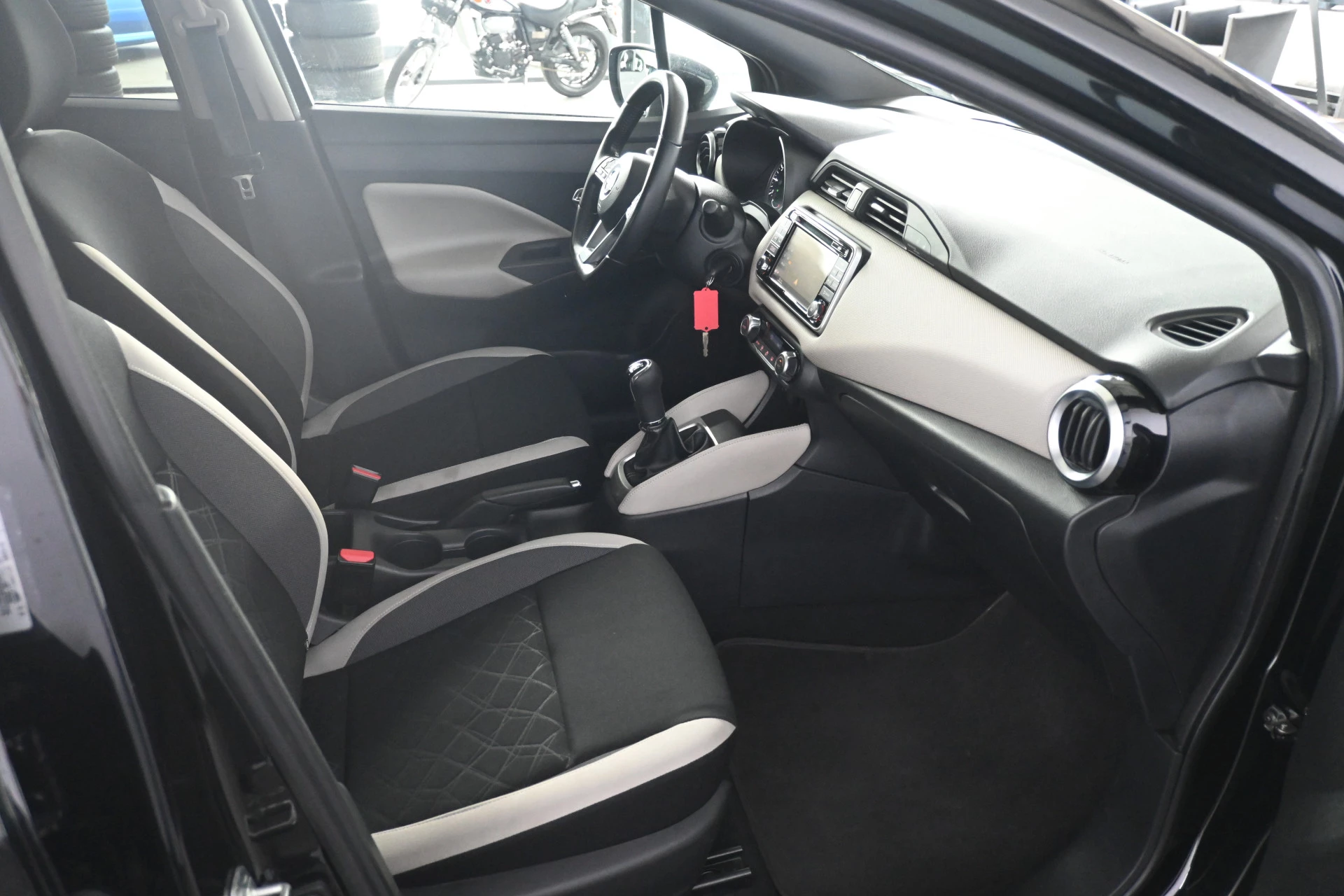 Hoofdafbeelding Nissan Micra