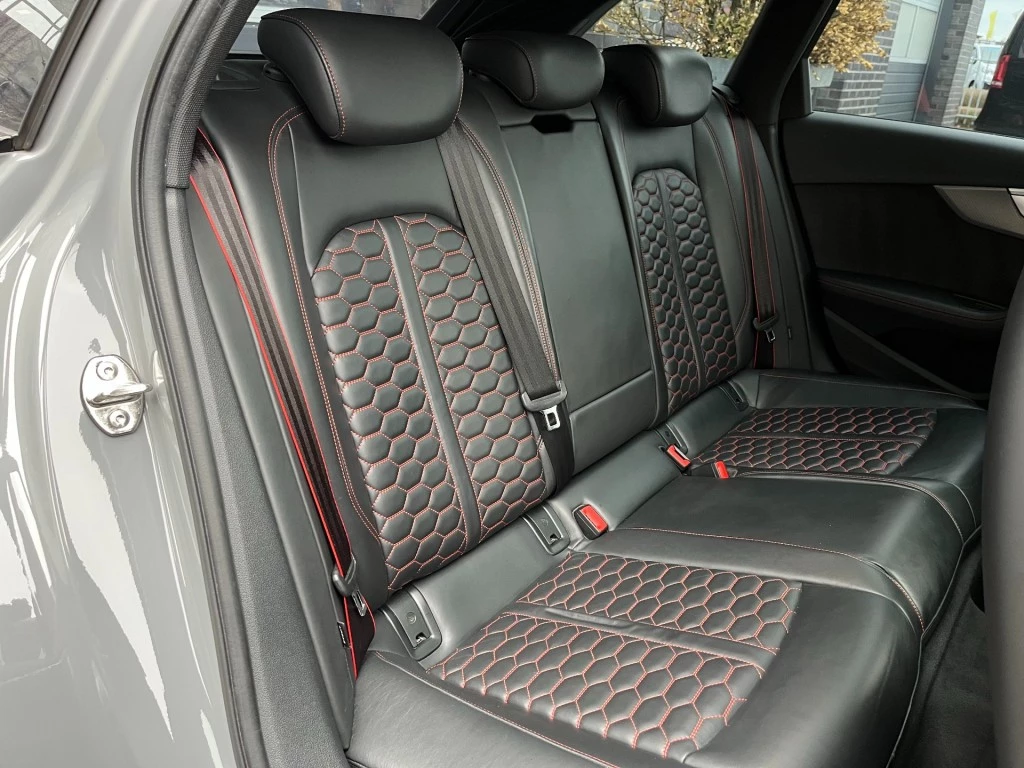 Hoofdafbeelding Audi RS4