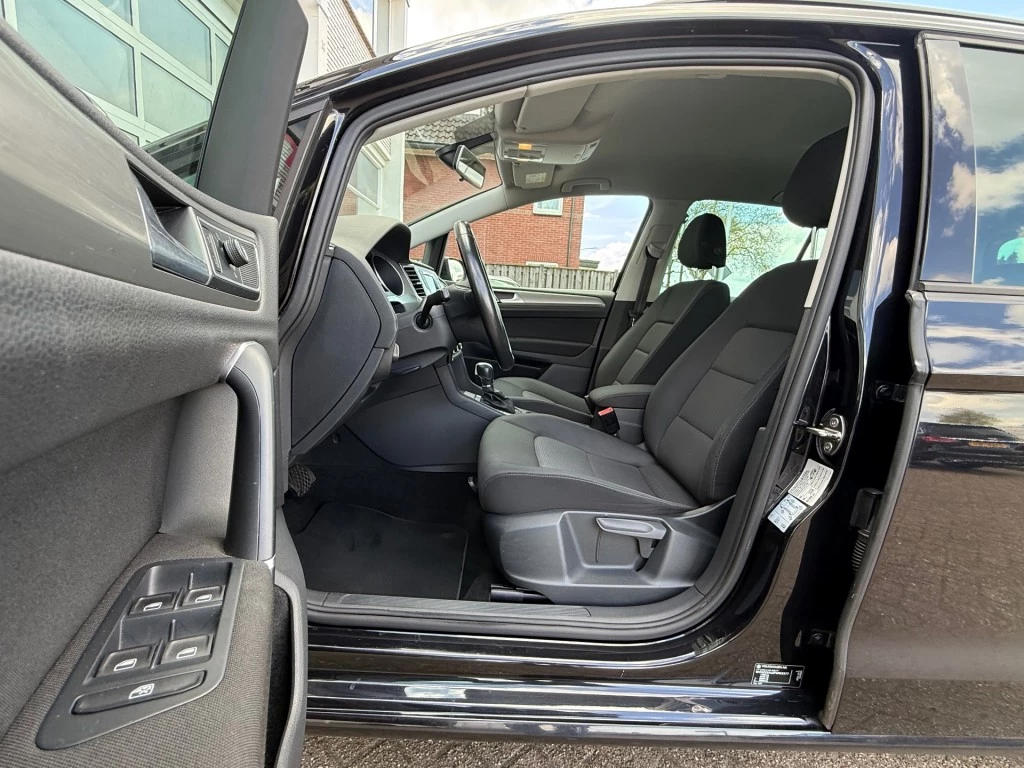 Hoofdafbeelding Volkswagen Golf Sportsvan