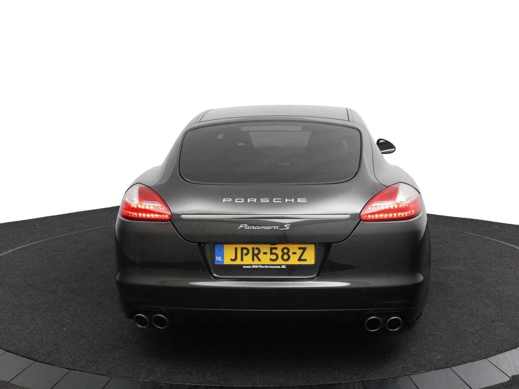 Hoofdafbeelding Porsche Panamera