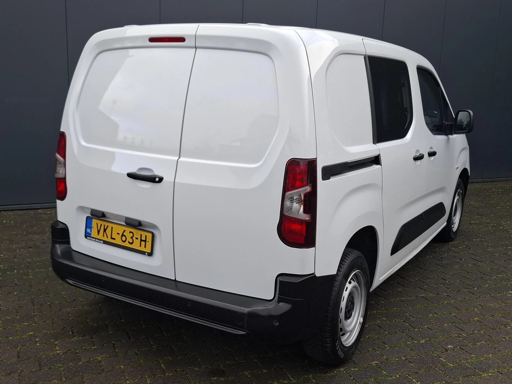 Hoofdafbeelding Peugeot Partner