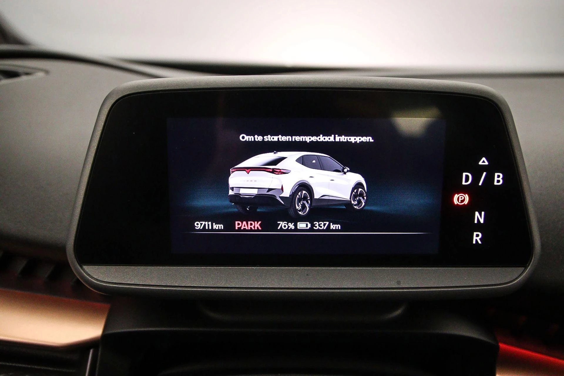 Hoofdafbeelding CUPRA Tavascan