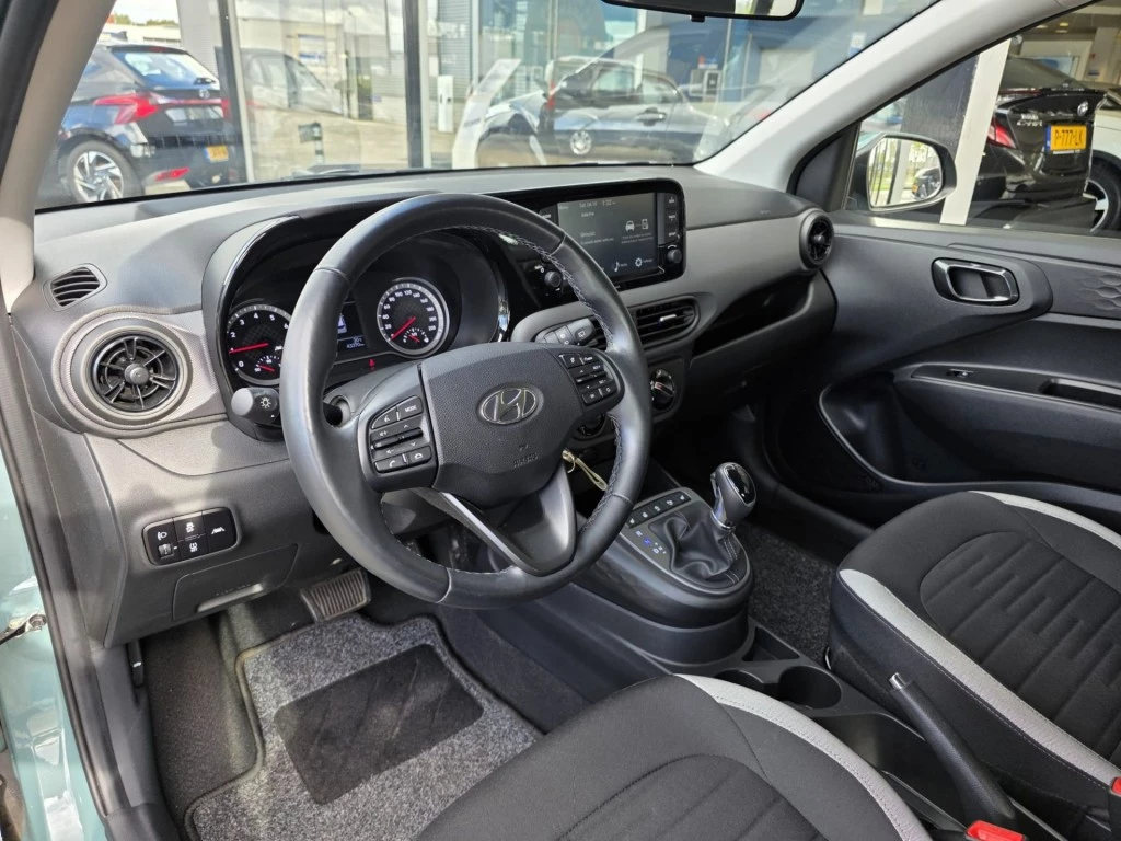 Hoofdafbeelding Hyundai i10