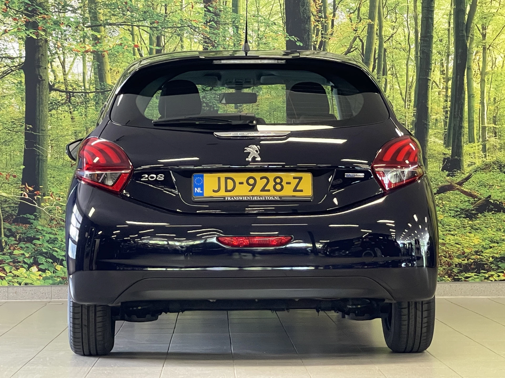 Hoofdafbeelding Peugeot 208