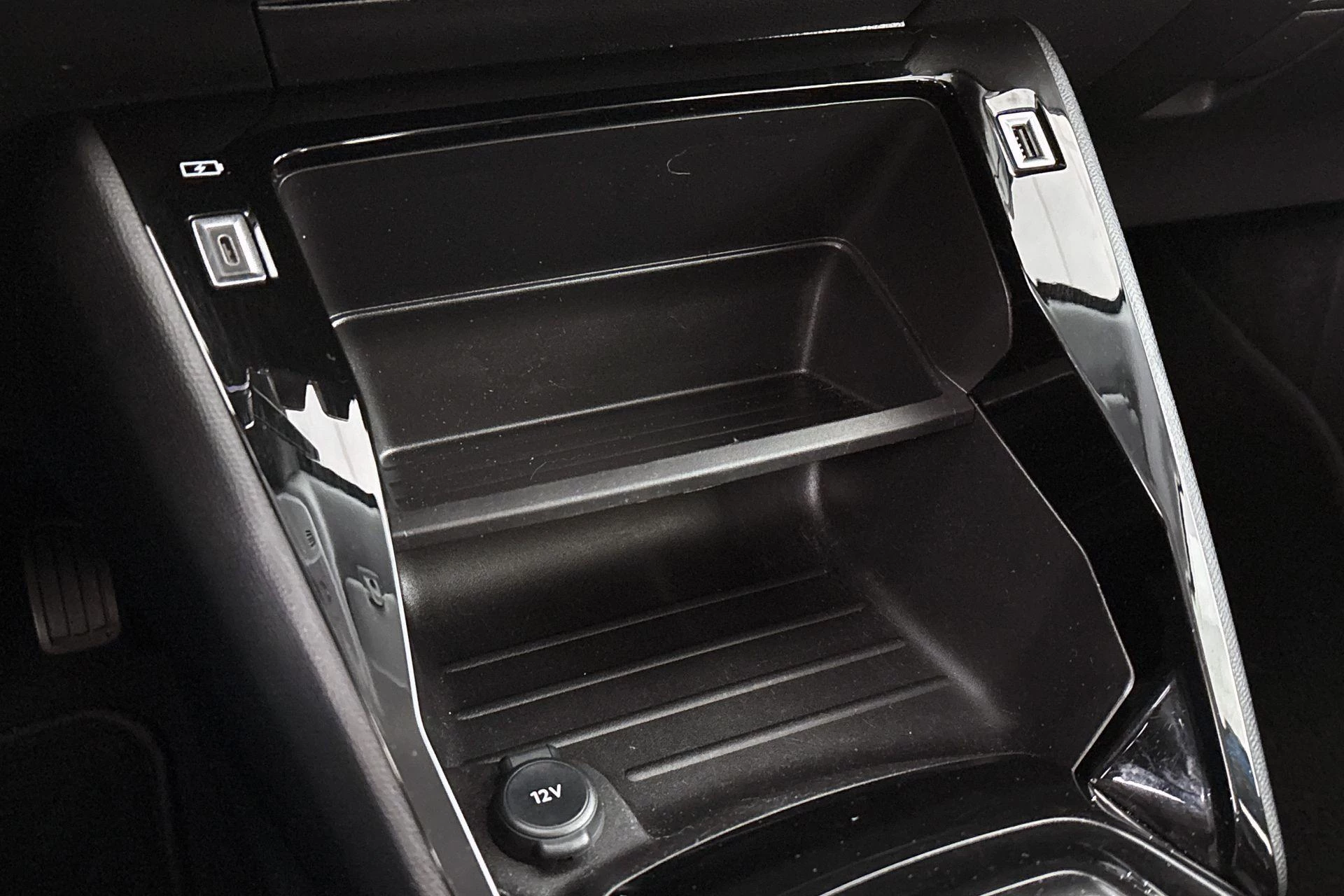 Hoofdafbeelding Peugeot e-208