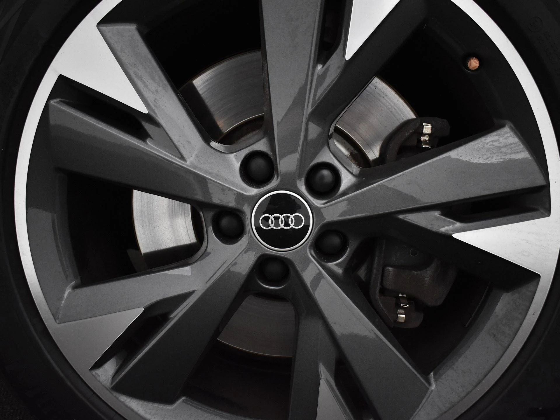 Hoofdafbeelding Audi Q4 e-tron