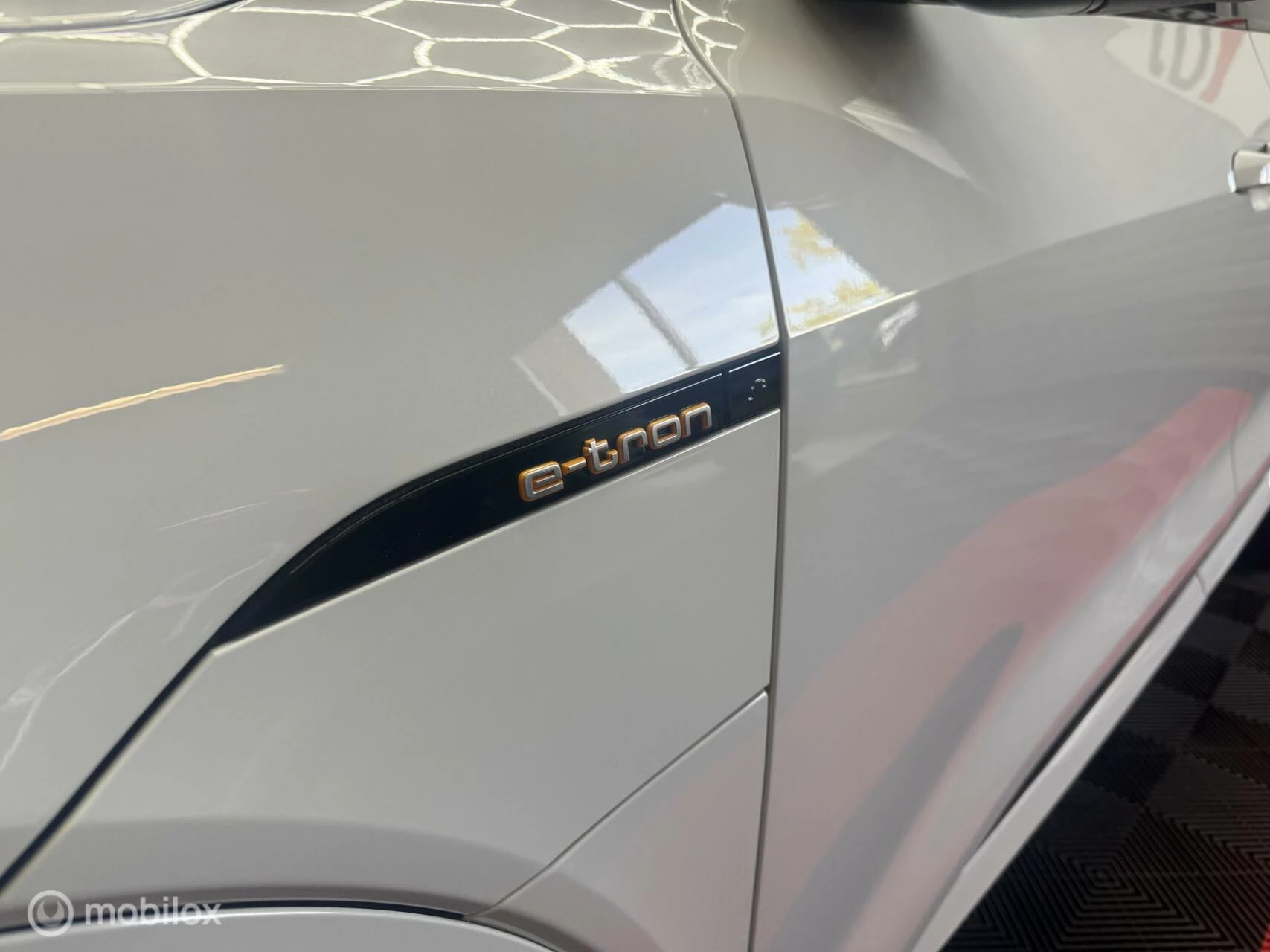 Hoofdafbeelding Audi e-tron