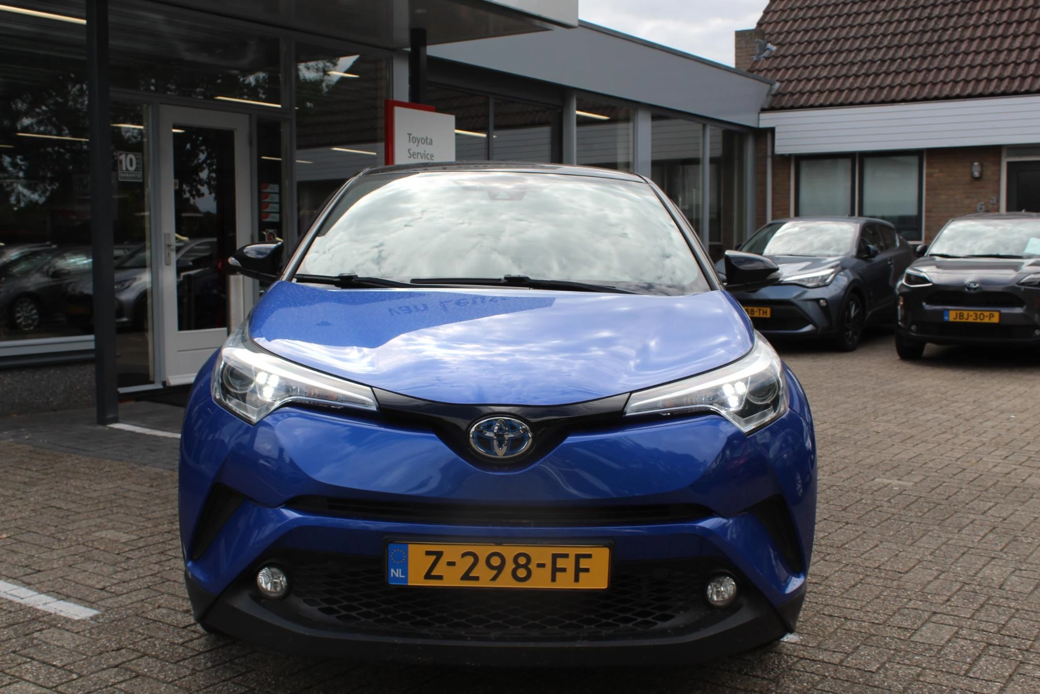 Hoofdafbeelding Toyota C-HR